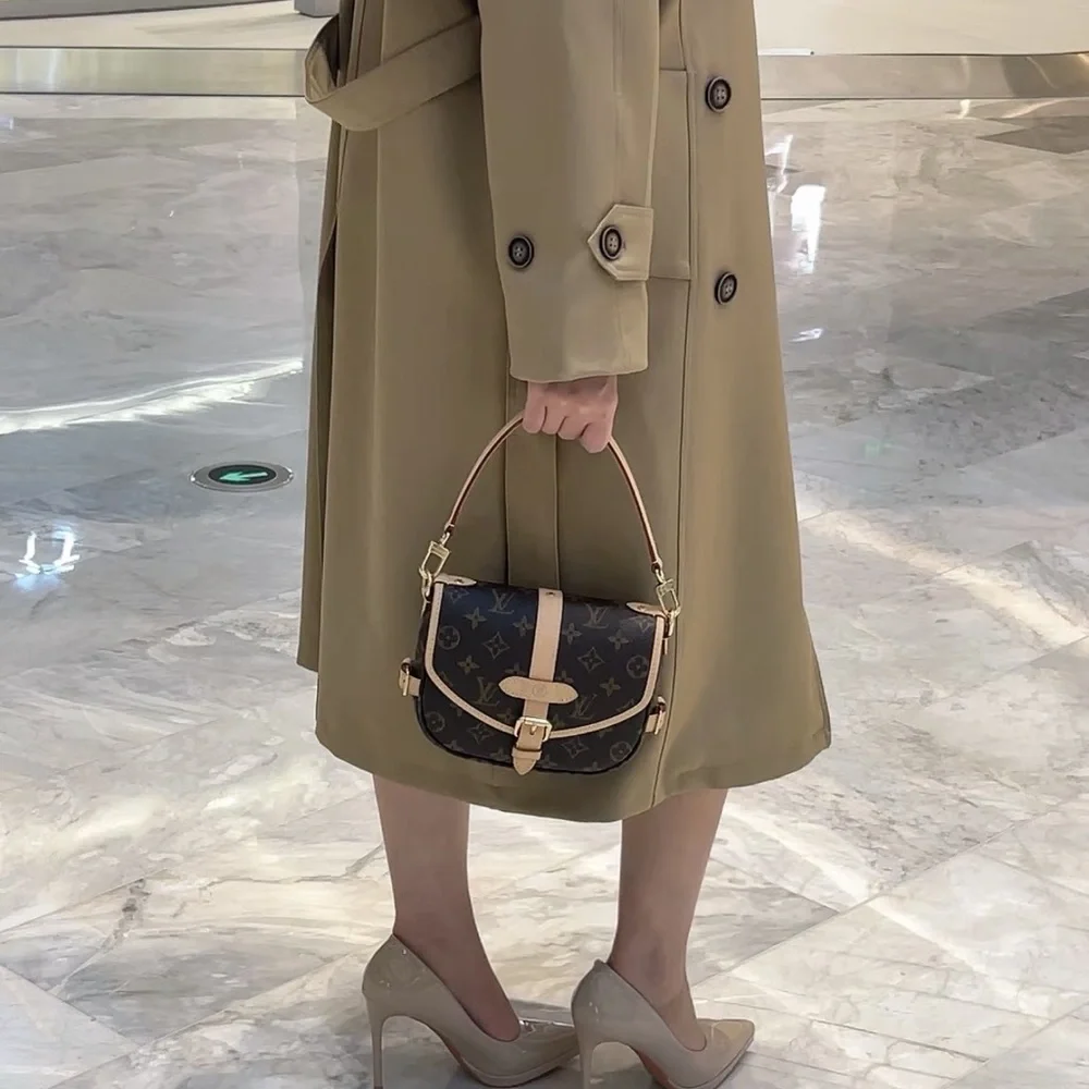 SOLD - Picture 3 of 7